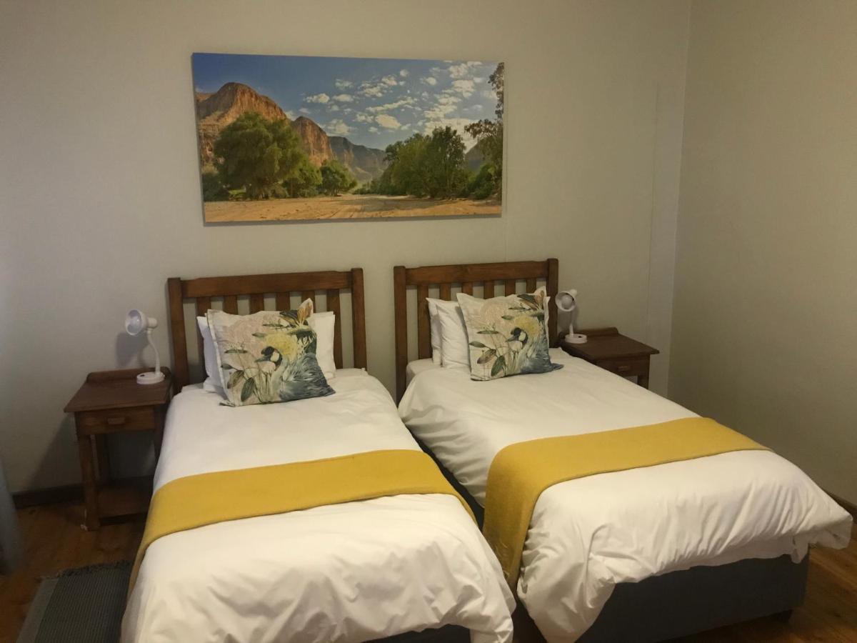Rocky Shore Guesthouse Swakopmund Buitenkant foto