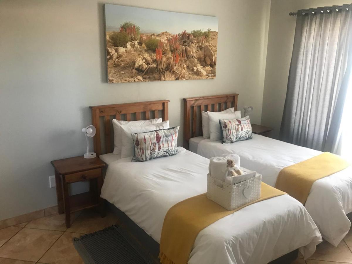 Rocky Shore Guesthouse Swakopmund Buitenkant foto