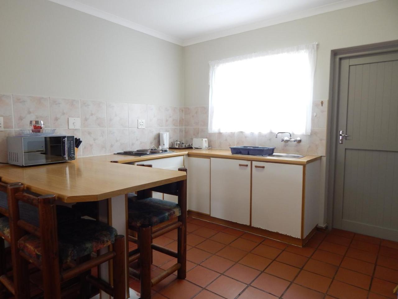 Rocky Shore Guesthouse Swakopmund Buitenkant foto