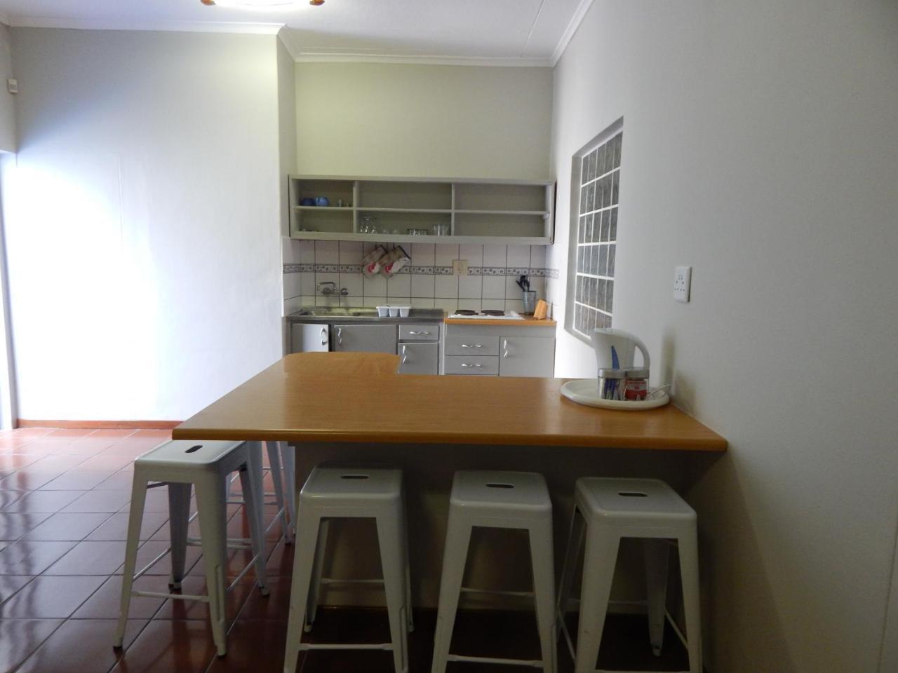 Rocky Shore Guesthouse Swakopmund Buitenkant foto