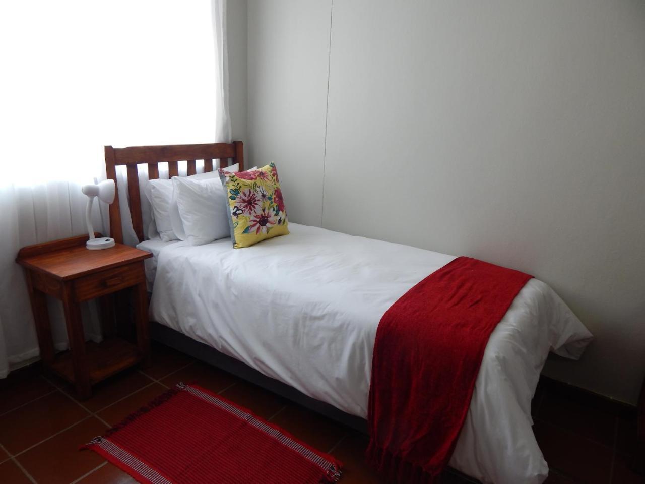 Rocky Shore Guesthouse Swakopmund Buitenkant foto