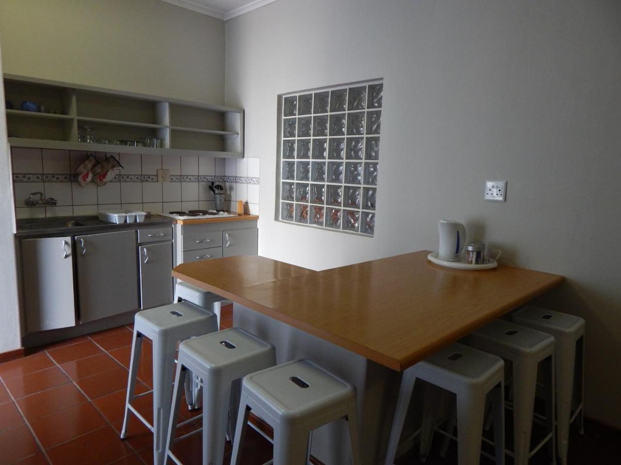 Rocky Shore Guesthouse Swakopmund Buitenkant foto