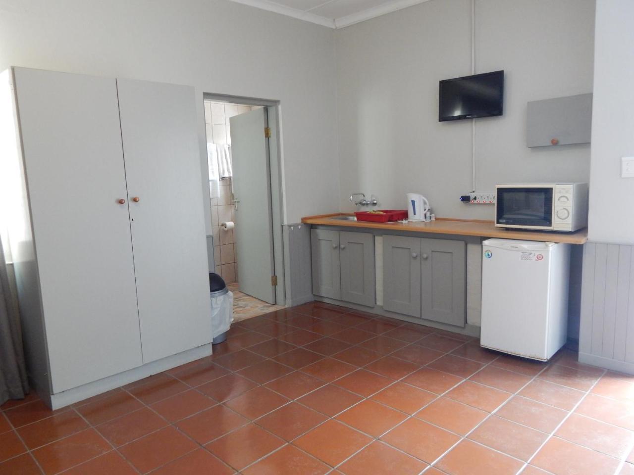 Rocky Shore Guesthouse Swakopmund Buitenkant foto